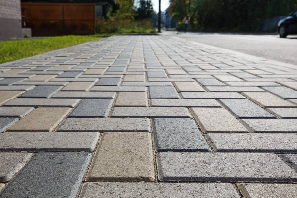  Elm Springs, AR Driveway Pavers Pros