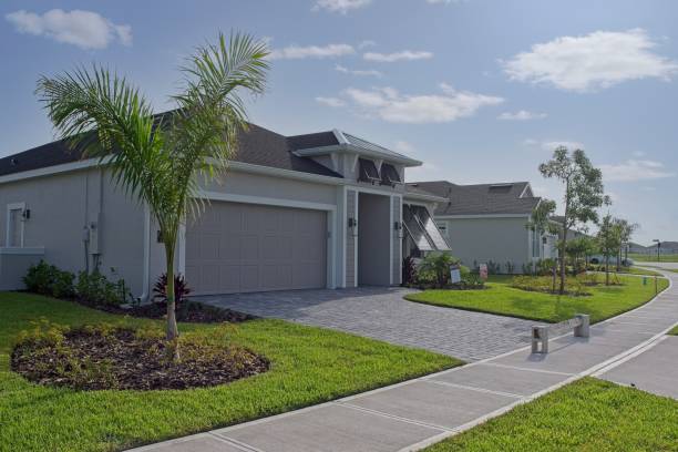 Best Driveway Paving Contractor  in Elm Springs, AR
